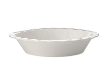 Load image into Gallery viewer, Maxwell &amp; Williams Epicurious Fluted Pie Dish 25x5cm White Gift Boxed - ZOES Kitchen