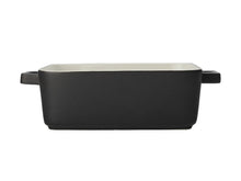 Load image into Gallery viewer, Maxwell & Williams Epicurious Square Baker 19x7.5cm Black Gift Boxed - ZOES Kitchen