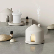 Load image into Gallery viewer, Umbra Casita Diffuser Sand - 17x17x15.8cm