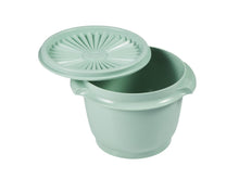 Load image into Gallery viewer, Tupperware Heritage Small Bowl - Set of 3 - 600ml