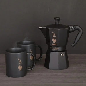 Bialetti Moka Express Black Edition - Moka 6 Cup + 2 Mugs