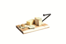 Load image into Gallery viewer, Artesa Traditional Cheese Slicer 27x19cm - Gift Boxed
