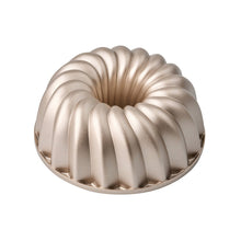 Load image into Gallery viewer, BakeMaster Classic Fluted Cake Pan - 24cm