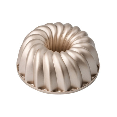 BakeMaster Classic Fluted Cake Pan - 24cm