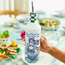 Load image into Gallery viewer, Porto Nautilus Oil Bottle - 700ml