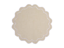 Load image into Gallery viewer, Casa Domani Banda Scallop Placemat - 38cm Cream