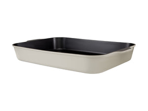 Maxwell & Williams Cast Lite Non-Stick Roaster - 38x28.4x5.5cm Ecru Gift Boxed