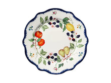 Load image into Gallery viewer, Casa Domani Frutta Scallop Rim Plate - 19cm