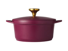 Load image into Gallery viewer, Maxwell &amp; Williams Cast Lite Non-Stick Casserole - 20cm/2.4L Gift Boxed - Cherry