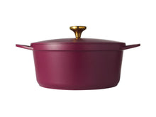 Load image into Gallery viewer, Maxwell &amp; Williams Cast Lite Non-Stick Casserole - 28cm/6.3L Gift Boxed - Cherry