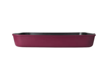 Load image into Gallery viewer, Maxwell &amp; Williams Cast Lite Non-Stick Roaster - 38x28.4x5.5cm Gift Boxed - Cherry
