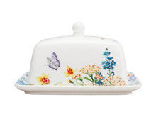 Load image into Gallery viewer, Maxwell &amp; Williams Fluttering Meadow Butter Dish 17.5x13x11cm Gift Boxed