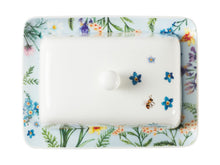 Load image into Gallery viewer, Maxwell &amp; Williams Fluttering Meadow Butter Dish 17.5x13x11cm Gift Boxed
