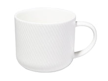 Load image into Gallery viewer, Maxwell &amp; Williams White Basics Mug 440ML Swirl