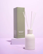 Load image into Gallery viewer, Endota Signature Blend Reed Diffuser Set