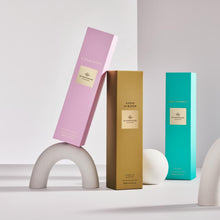 Load image into Gallery viewer, Glasshouse Fragrance - 250ml Diffuser - Kyoto In Bloom