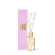 Load image into Gallery viewer, Glasshouse Fragrance - 250ml Diffuser - A Tahaa Affair