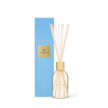 Load image into Gallery viewer, Glasshouse Fragrance - 250ml Diffuser - The Hamptons