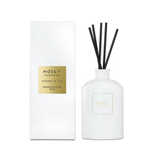 Load image into Gallery viewer, Moss St. Contemporary Coconut &amp; Lime - Large Fragrance Diffuser 300ml