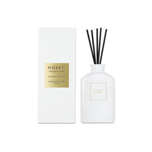 Load image into Gallery viewer, Moss St. Contemporary Coconut &amp; Lime - Mini Fragrance Diffuser 100ml
