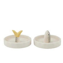 Load image into Gallery viewer, Coast to Coast Pesce Ceramic Dish 9x5cm - Assorted