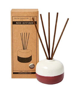 Royal Doulton Ceramic Reed Diffuser 200ml - White Chocolate Strawberry Truffle - ZOES Kitchen