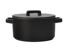 Load image into Gallery viewer, Maxwell &amp; Williams Epicurious Round Casserole 2.6l Black Gift Boxed - ZOES Kitchen